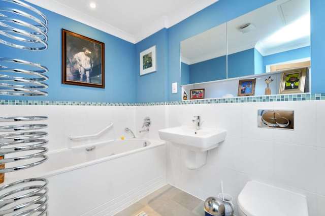 Image of 3 bedroom Penthouse for sale in Walton Well Road Oxford OX2 at Foundry House  Oxford, OX2 6AQ