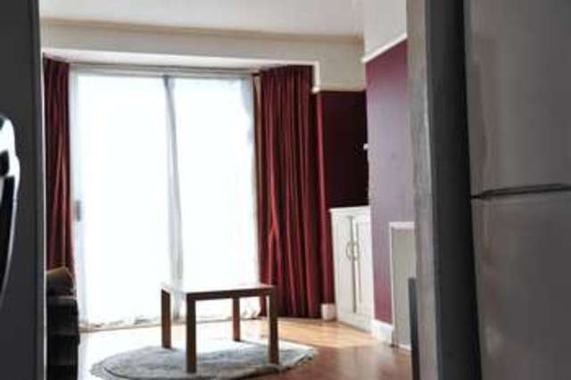  Image of 3 bedroom Detached house for sale in Fraser Road Perivale Greenford UB6 at Fraser Road Perivale Greenford, UB6 7AL