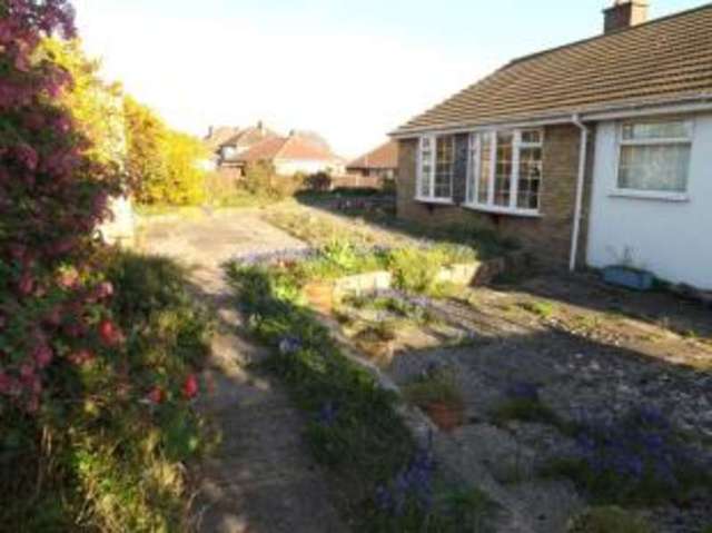  Image of 4 bedroom Bungalow for sale in Freeboard Road Braunstone Leicester LE3 at Leicester Leicestershire Braunstone, LE3 2UN