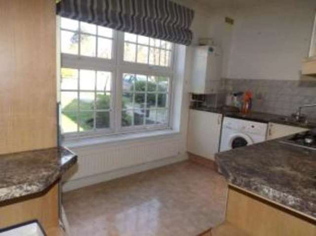  Image of 2 bedroom Flat for sale in Bourne Heights Frensham Road Farnham GU9 at Frensham Road Farnham The Bourne, GU9 8JD