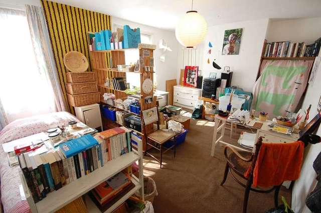  Image of 3 bedroom Terraced house for sale in Stockbridge Road Winchester SO22 at Winchester, SO22 6RL