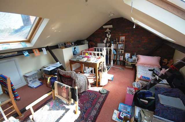  Image of 3 bedroom Terraced house for sale in Stockbridge Road Winchester SO22 at Winchester, SO22 6RL