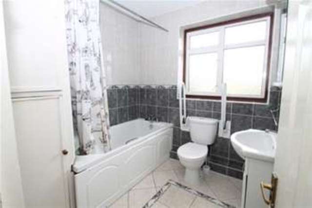  Image of 3 bedroom Detached house to rent in Further Green Road London SE6 at London, SE6 1JG