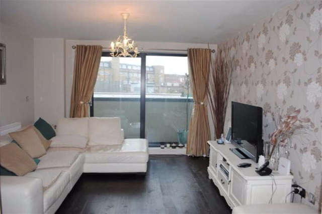  Image of 1 bedroom Apartment to rent in Perth Road Ilford IG2 at Perth Road  Ilford, IG2 6FF