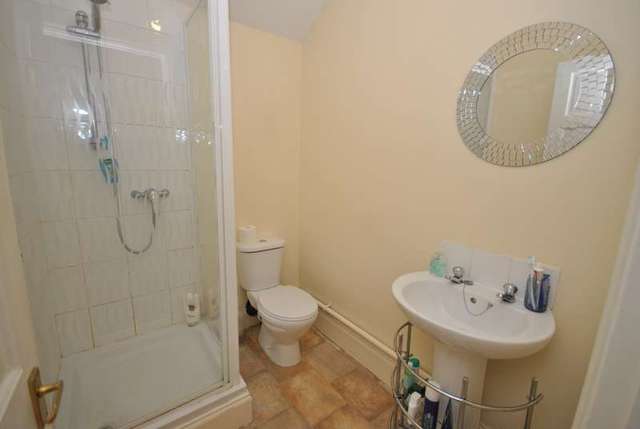  Image of 1 bedroom Apartment to rent in Garton Road Loughborough LE11 at Loughborough, LE11 2DY