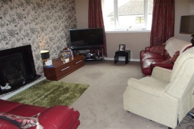  Image of 3 bedroom Flat to rent in Gateside Road Galston KA4 at Galston East Ayrshire East Ayrshire, KA4 8EQ