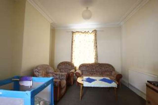  Image of 3 bedroom Terraced house for sale in Gee Street Hull HU3 at Gee Street  Hull, HU3 2SL