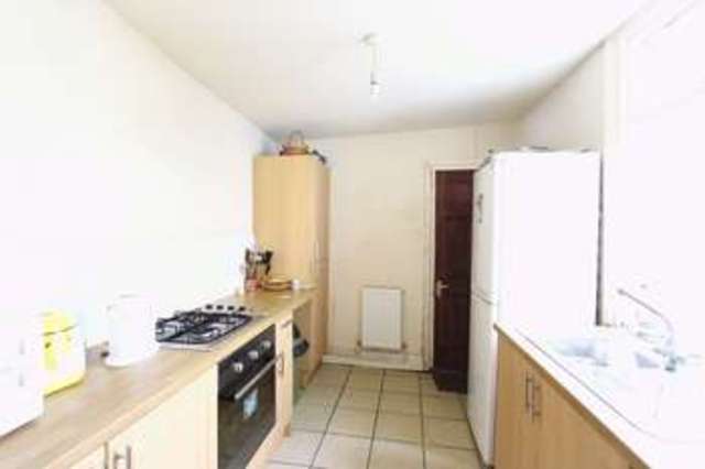  Image of 3 bedroom Terraced house for sale in Gee Street Hull HU3 at Gee Street  Hull, HU3 2SL