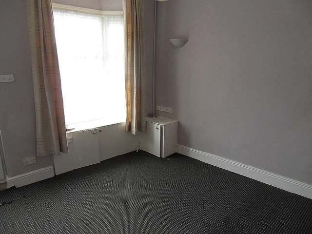  Image of 3 bedroom Property for sale in Dogge Lane Croft Acocks Green Birmingham B27 at DOGGE LANE CROFT  BIRMINGHAM, B27 7XR