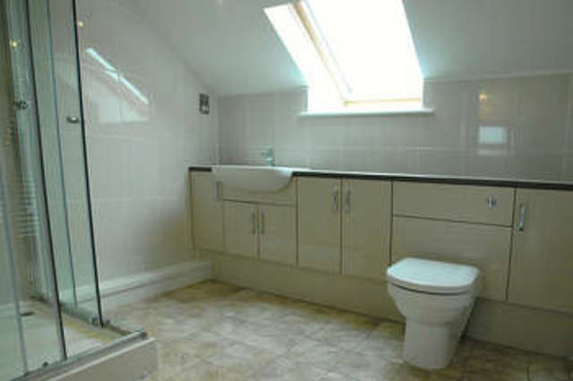  Image of 3 bedroom Flat for sale in Gibbs Close Greenfield Oldham OL3 at Greenfield Saddleworth Greenfield, OL3 7PN