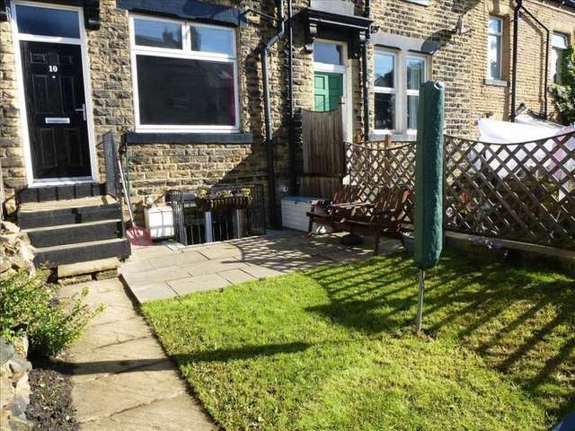  Image of 2 bedroom Terraced house for sale in Gladstone Street Farsley Pudsey LS28 at Farsley, LS28 5HZ