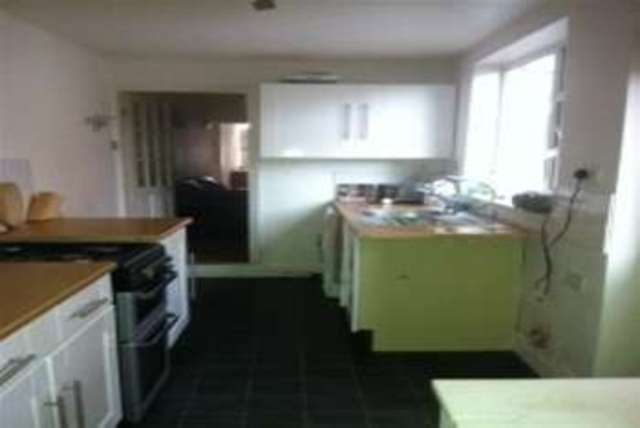  Image of 2 bedroom Terraced house to rent in Glebe Street Loughborough LE11 at Loughborough, LE11 1JR