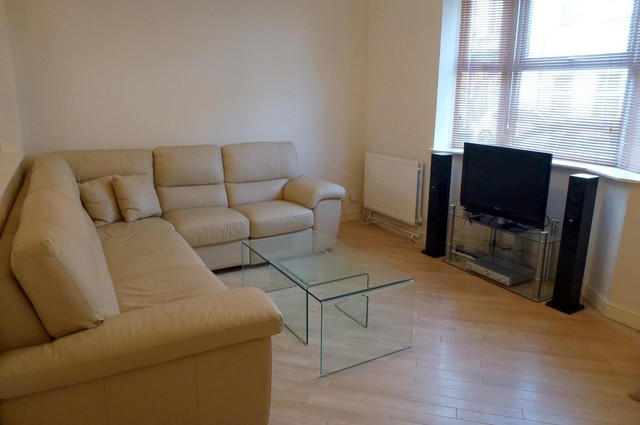  Image of 3 bedroom Detached house to rent in Goldstone Street Hove BN3 at Hove, BN3 3RL