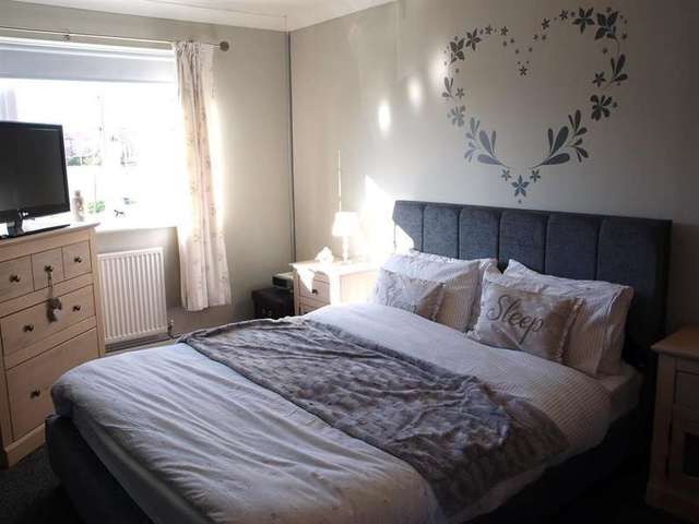  Image of 3 bedroom Semi-Detached house for sale in Goodwood Leeds LS10 at Leeds  Middleton, LS10 4TR