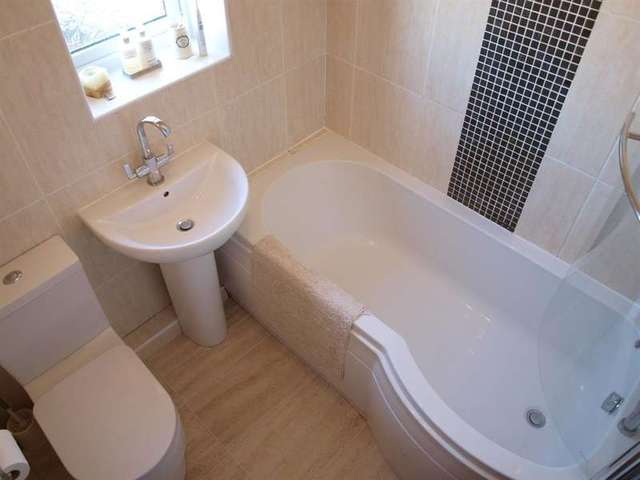  Image of 3 bedroom Semi-Detached house for sale in Goodwood Leeds LS10 at Leeds  Middleton, LS10 4TR
