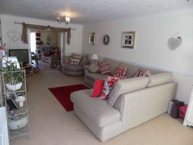  Image of 3 bedroom Terraced house for sale in Gordon Road Great Yarmouth NR31 at Gordon Road  Great Yarmouth, NR31 0EW
