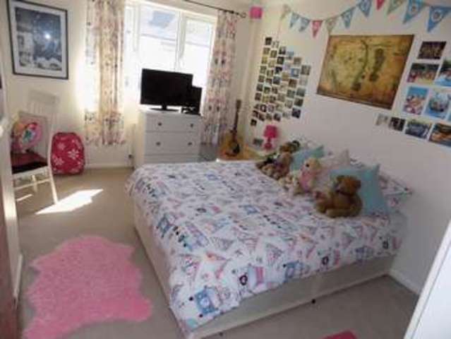  Image of 3 bedroom Terraced house for sale in Gordon Road Great Yarmouth NR31 at Gordon Road  Great Yarmouth, NR31 0EW
