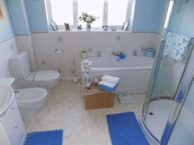  Image of 3 bedroom Terraced house for sale in Gordon Road Great Yarmouth NR31 at Gordon Road  Great Yarmouth, NR31 0EW