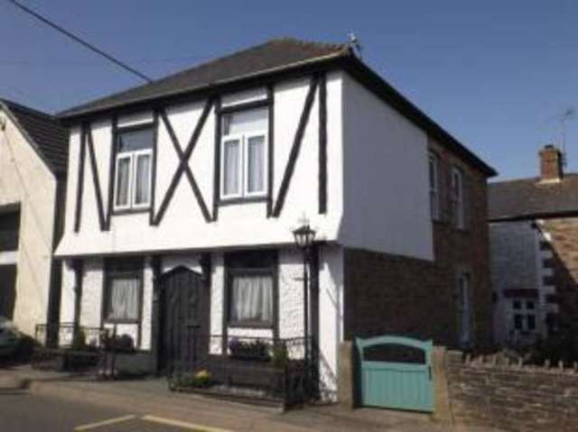  Image of 5 bedroom Detached house for sale in The Square Grampound Road Truro TR2 at Grampound Road Truro Grampound Road, TR2 4DS