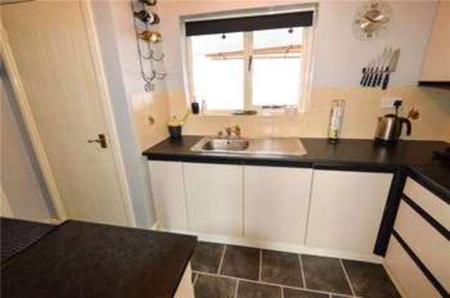  Image of 2 bedroom Apartment for sale in Granville Road Broadstairs CT10 at Broadstairs Kent Broadstairs, CT10 1QB