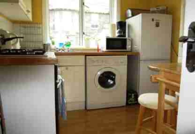  Image of 2 bedroom Flat to rent in Great Michael Rise Edinburgh EH6 at Edinburgh  Edinburgh, EH6 4JB