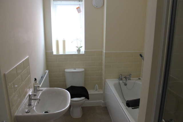  Image of 4 bedroom Detached house to rent in Georgian Way Kidderminster DY10 at Kidderminster, DY10 2AQ