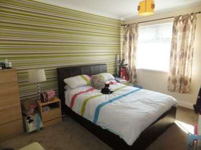  Image of 2 bedroom Flat to rent in Greenland Crescent Fairwater Cardiff CF5 at Greenland Crescent Fairwater Cardiff, CF5 3HE