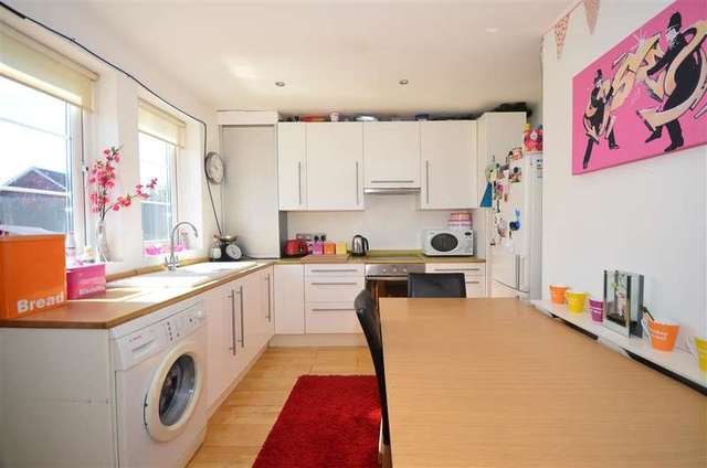  Image of 3 bedroom Terraced house for sale in Grosvenor Drive Loughton IG10 at Loughton Essex Loughton, IG10 2LG