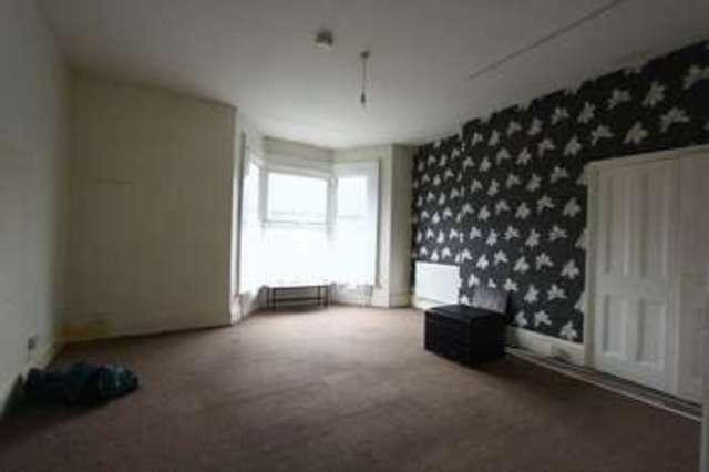  Image of 4 bedroom Property for sale in Grove Street Hull HU5 at Grove Street  Hull, HU5 2UY