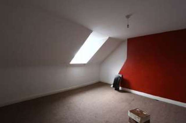  Image of 4 bedroom Property for sale in Grove Street Hull HU5 at Grove Street  Hull, HU5 2UY