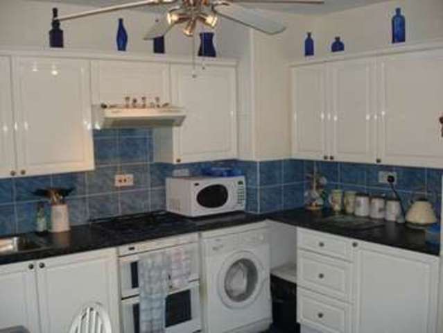  Image of 3 bedroom Maisonette to rent in Hassett Road London E9 at Hassett Road  London, E9 5SW