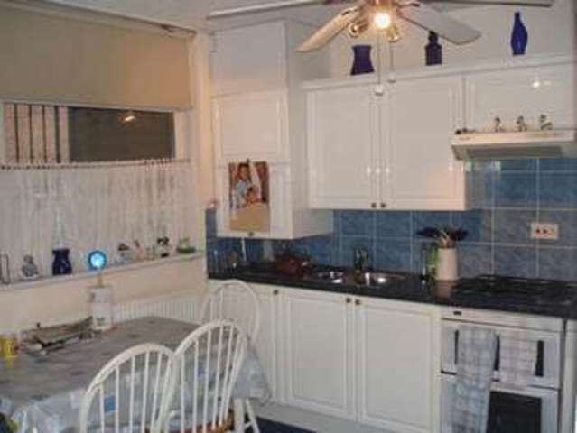  Image of 3 bedroom Maisonette to rent in Hassett Road London E9 at Hassett Road  London, E9 5SW