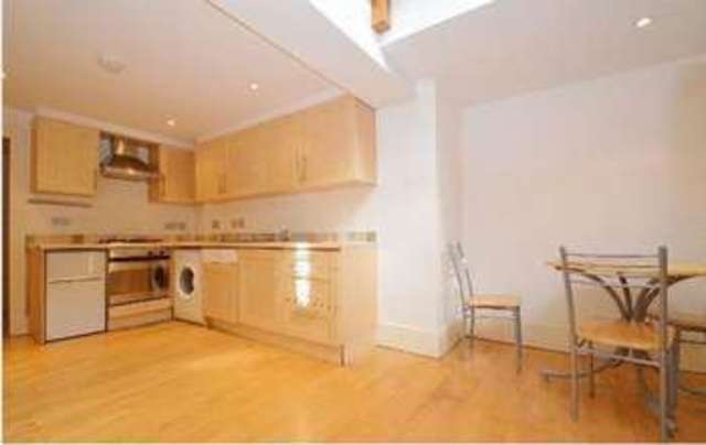  Image of 1 bedroom Flat to rent in Hackney Road London E2 at Hackney Road Bethnal Green London, E2 8PR