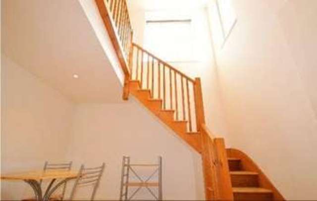  Image of 1 bedroom Flat to rent in Hackney Road London E2 at Hackney Road Bethnal Green London, E2 8PR