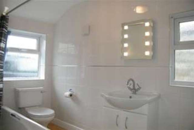  Image of 2 bedroom Flat to rent in Haddington Road Stoke Plymouth PL2 at Plymouth, PL2 1RR