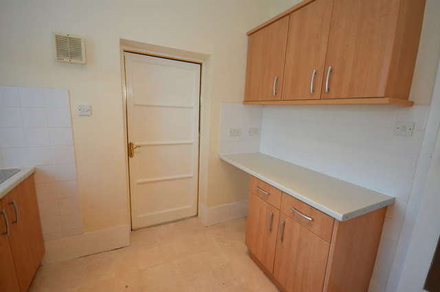  Image of 2 bedroom Terraced house to rent in Haldane Road Darwen BB3 at Darwen Lancashire Earcroft, BB3 0AE