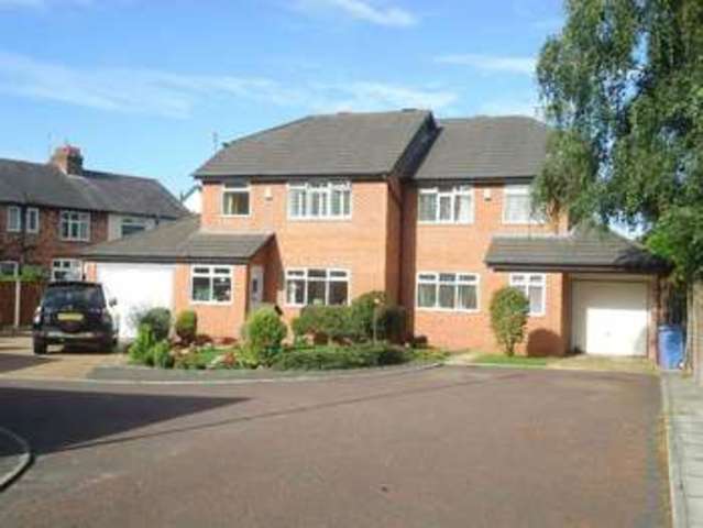  Image of 2 bedroom Flat to rent in Halfpenny Close Garston Liverpool L19 at Halfpenny Close  Liverpool, L19 1SP