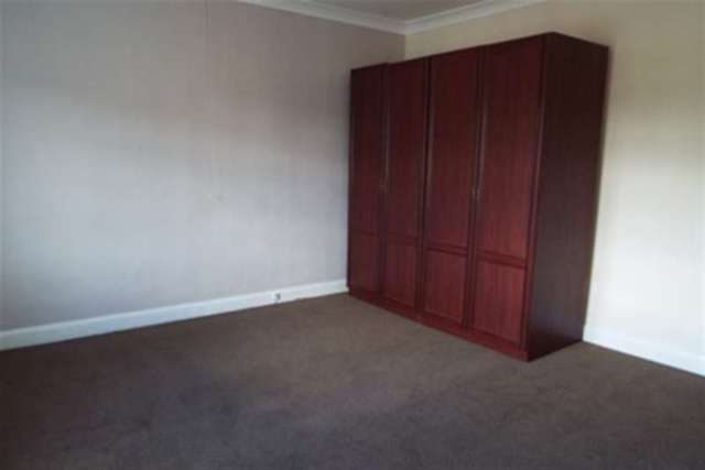  Image of 2 bedroom Terraced house to rent in Halfpenny Lane Featherstone Pontefract WF7 at Pontefract, WF7 6LD