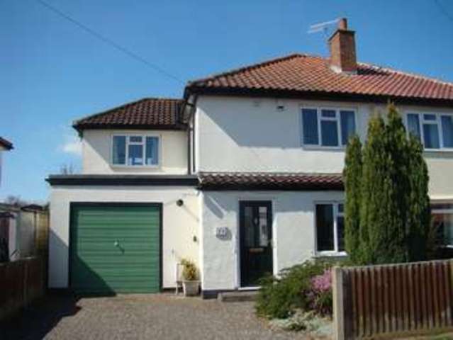  Image of 4 bedroom Semi-Detached house for sale in Oakleigh Avenue Hallow Worcester WR2 at Oakleigh Avenue Hallow Worcester, WR2 6NG