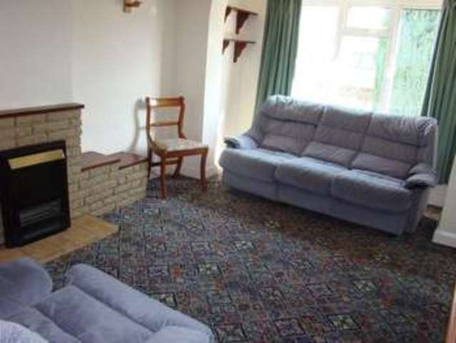  Image of 4 bedroom Semi-Detached house for sale in Oakleigh Avenue Hallow Worcester WR2 at Oakleigh Avenue Hallow Worcester, WR2 6NG