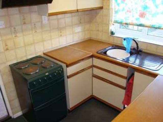  Image of 4 bedroom Semi-Detached house for sale in Oakleigh Avenue Hallow Worcester WR2 at Oakleigh Avenue Hallow Worcester, WR2 6NG