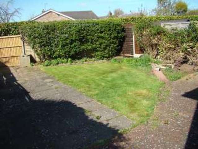  Image of 4 bedroom Semi-Detached house for sale in Oakleigh Avenue Hallow Worcester WR2 at Oakleigh Avenue Hallow Worcester, WR2 6NG