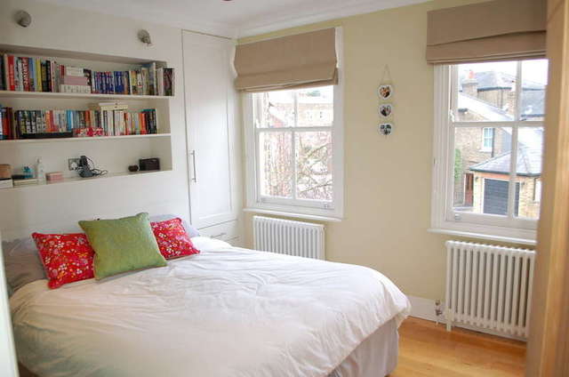  Image of 3 bedroom End of Terrace for sale in Plevna Road Hampton TW12 at Plevna Road  Hampton, TW12 2BP