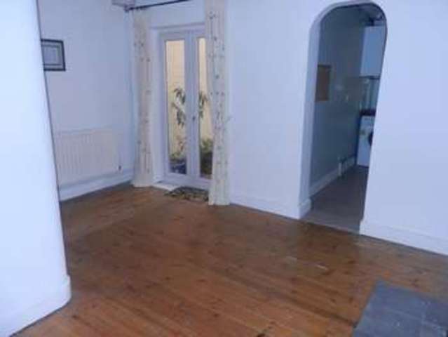  Image of 2 bedroom Terraced house for sale in Hanover Street Cheltenham GL50 at Cheltenham Gloucestershire Cheltenham, GL50 4HJ