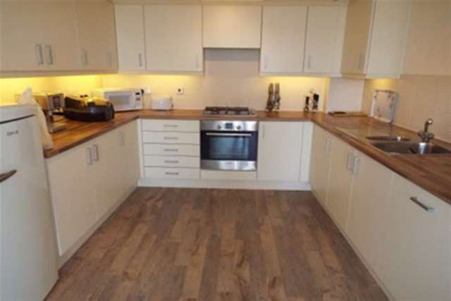  Image of 1 bedroom Flat to rent in Norton Way Hamworthy Poole BH15 at Poole, BH15 4GD