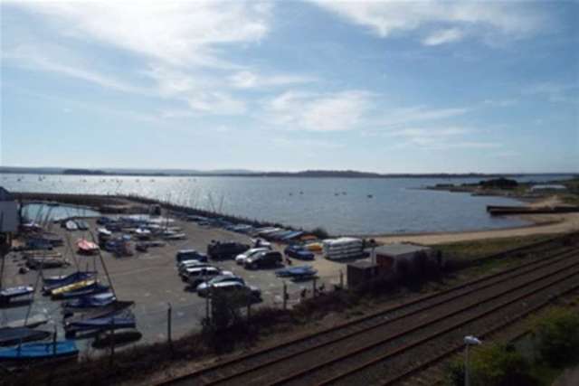  Image of 1 bedroom Flat to rent in Norton Way Hamworthy Poole BH15 at Poole, BH15 4GD