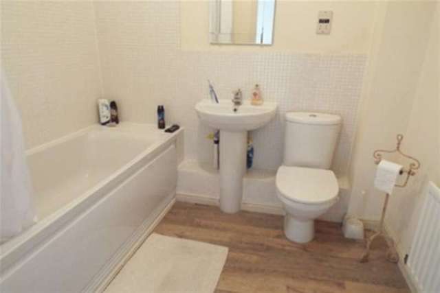  Image of 1 bedroom Flat to rent in Norton Way Hamworthy Poole BH15 at Poole, BH15 4GD