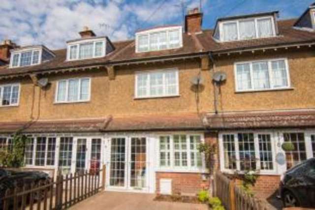  Image of 2 bedroom Terraced house for sale in Harefield Road Rickmansworth WD3 at Rickmansworth Hertfordshire Batchworth, WD3 1LU