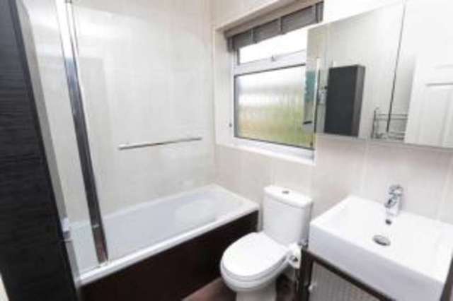  Image of 3 bedroom Semi-Detached house for sale in Harlow Park Road Harrogate HG2 at Harrogate North Yorkshire Harrogate, HG2 0AN
