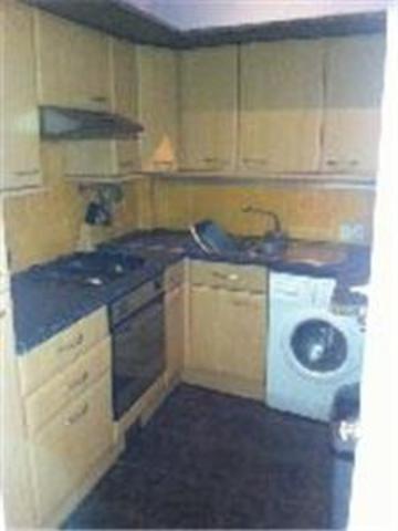  Image of 2 bedroom Flat to rent in Harrison Road Edinburgh EH11 at Shandon Edinburgh Edinburgh, EH11 1EG